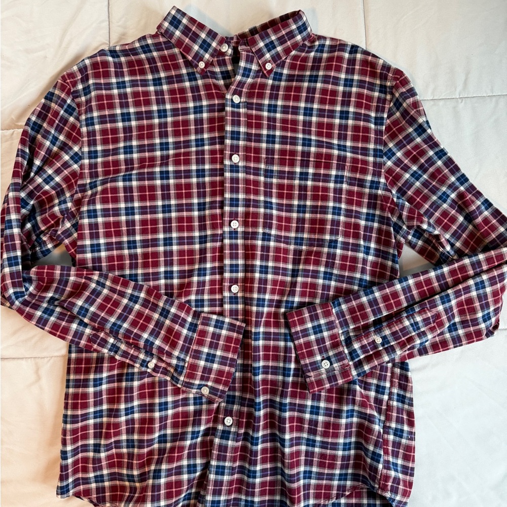 Old Navy Men's Red and Blue Plaid Long Sleeve Shirt